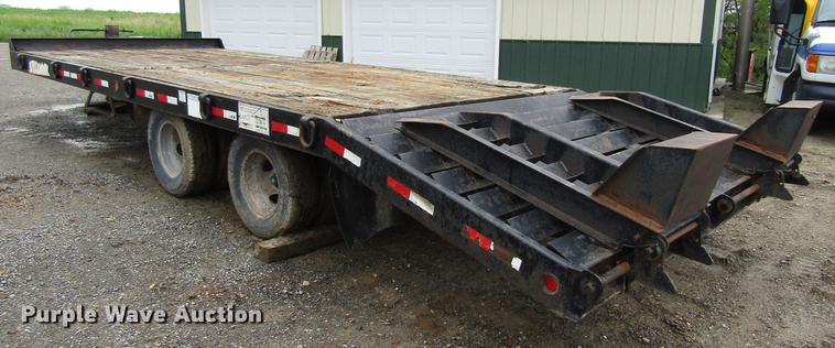 image for item EU9657 2003 Contrail equipment trailer