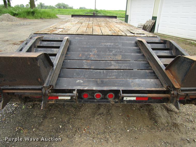 image for item EU9657 2003 Contrail equipment trailer