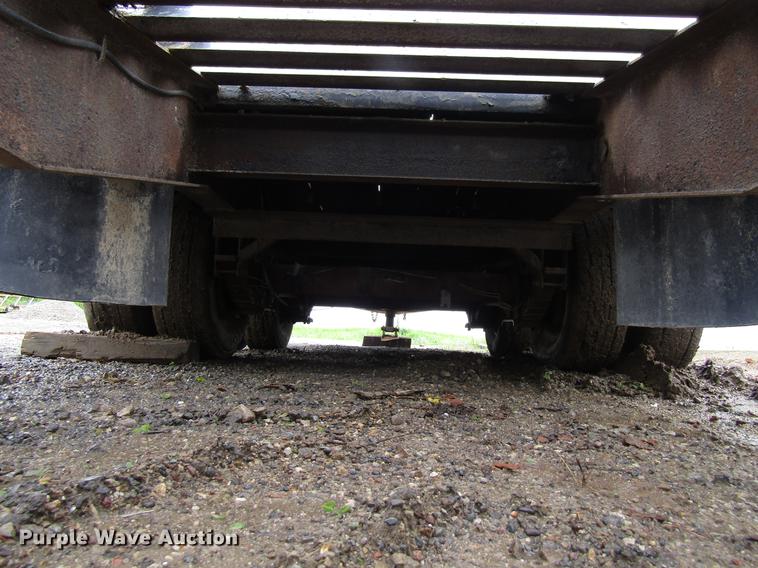 image for item EU9657 2003 Contrail equipment trailer