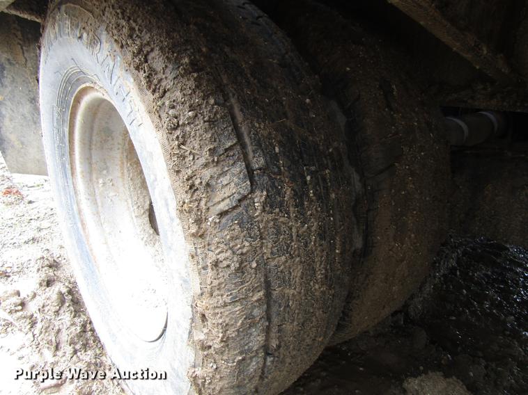 image for item EU9657 2003 Contrail equipment trailer