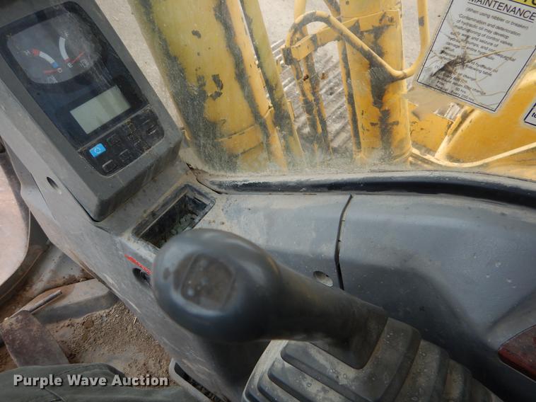 image for item EZ9848 2001 Kobelco SK210LC excavator