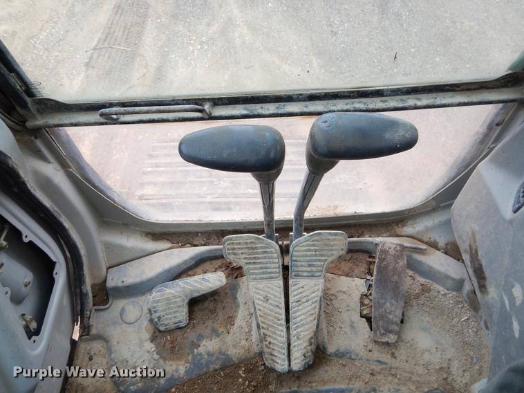 image for item EZ9848 2001 Kobelco SK210LC excavator