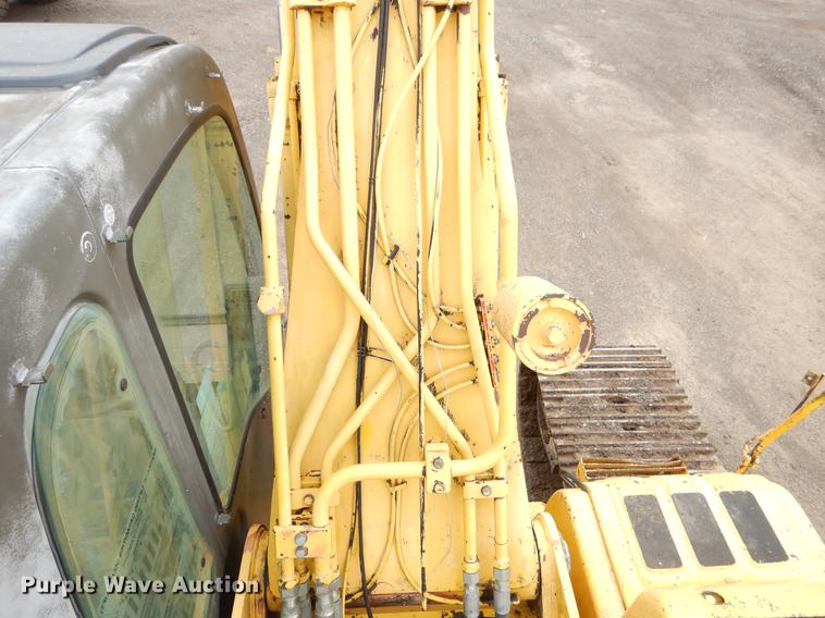 image for item EZ9848 2001 Kobelco SK210LC excavator
