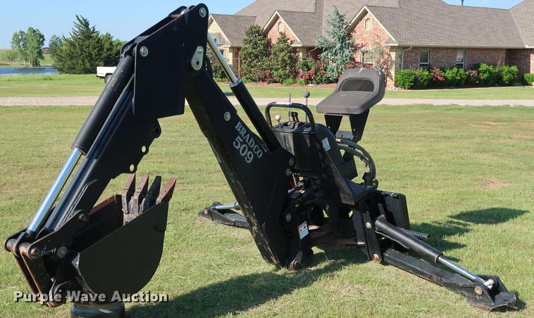 image for item FE9621 Bradco 509 skid steer backhoe attachment