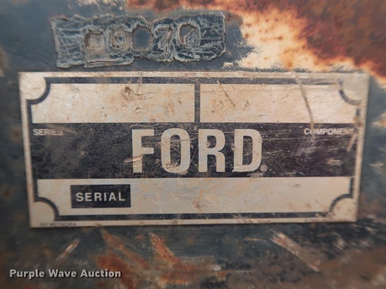 image for item FE9654 Ford 17"W backhoe bucket