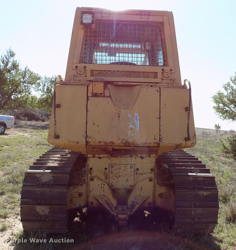 image for item FG9474 1994 John Deere 750B LT dozer