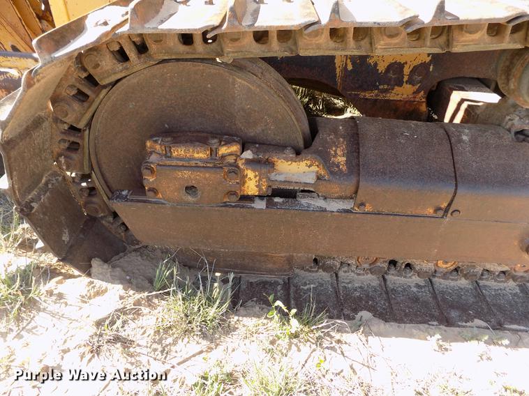 image for item FG9474 1994 John Deere 750B LT dozer