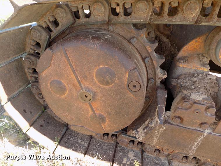 image for item FG9474 1994 John Deere 750B LT dozer