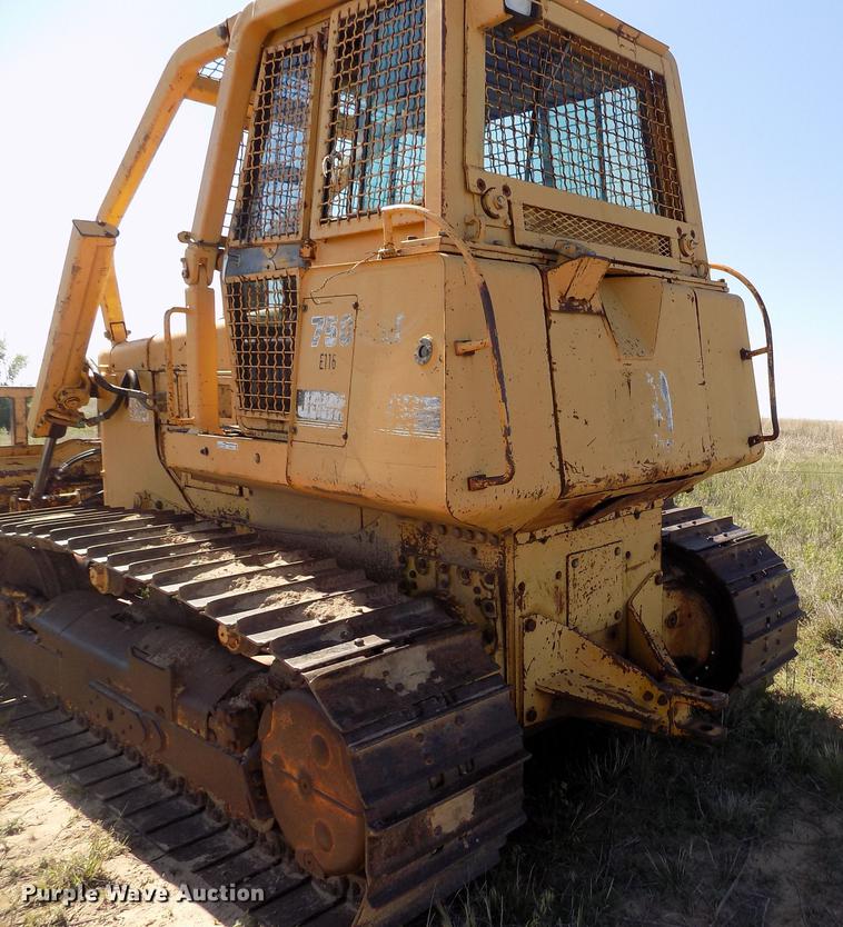 image for item FG9474 1994 John Deere 750B LT dozer