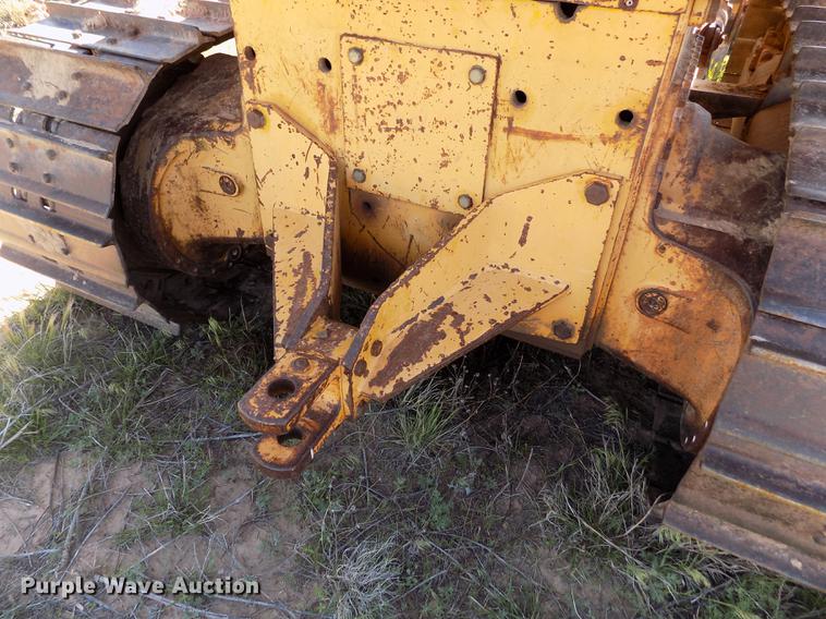 image for item FG9474 1994 John Deere 750B LT dozer