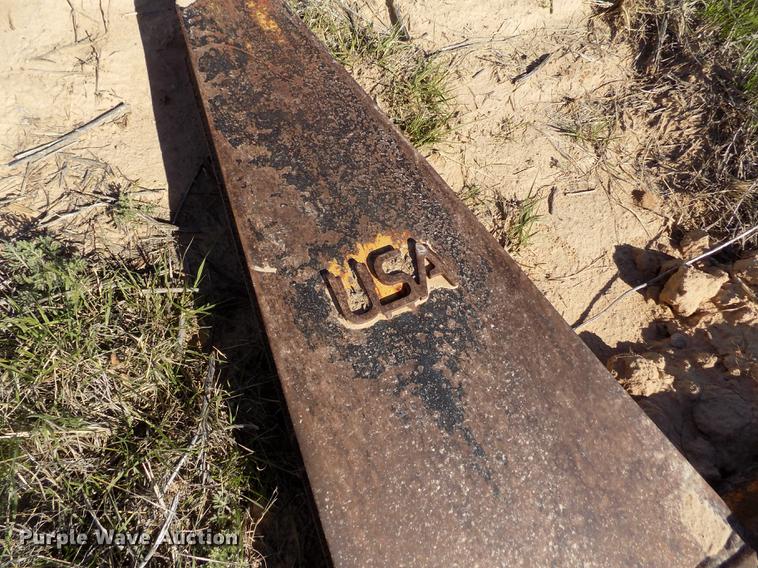 image for item FG9474 1994 John Deere 750B LT dozer