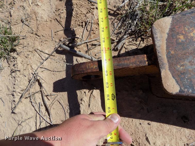 image for item FG9474 1994 John Deere 750B LT dozer