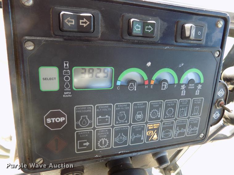 image for item FG9484 2003 John Deere 770CH Series II motor grader