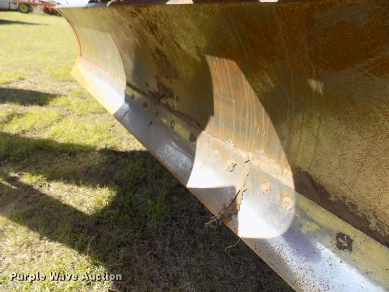 image for item FG9484 2003 John Deere 770CH Series II motor grader