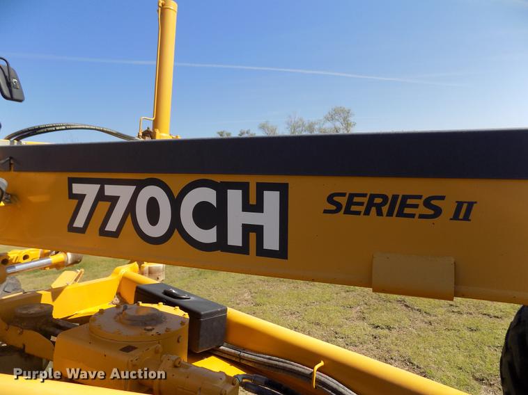 image for item FG9484 2003 John Deere 770CH Series II motor grader