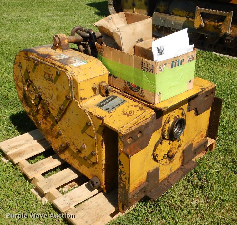 image for item FH9440 2001 John Deere 750C Series II LGP dozer