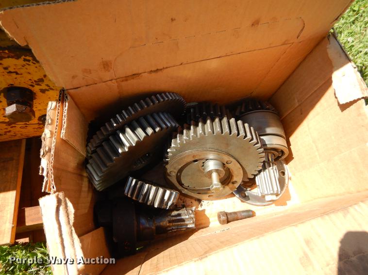 image for item FH9440 2001 John Deere 750C Series II LGP dozer