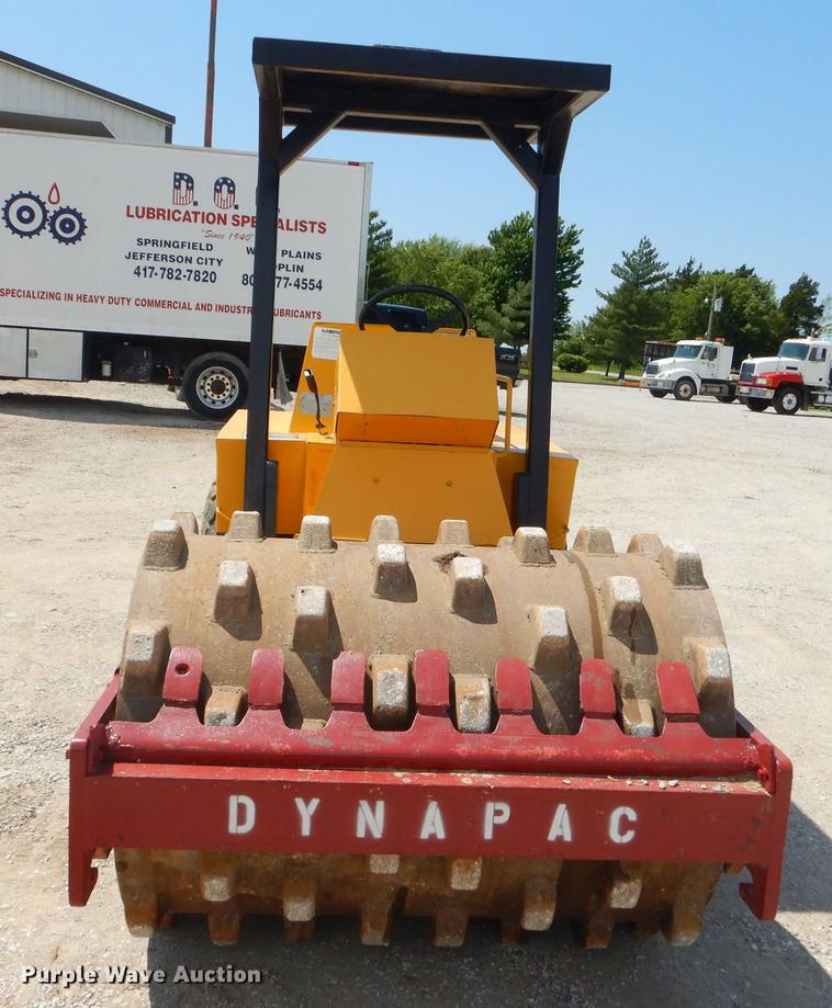 image for item FH9463 1996 Dynapac CA121PD single drum vibratory roller