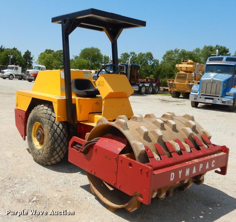 image for item FH9463 1996 Dynapac CA121PD single drum vibratory roller