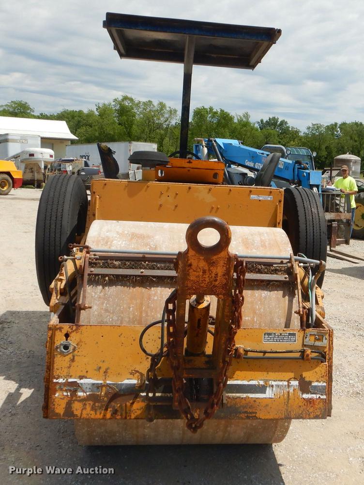 image for item FH9464 1996 Ferguson 46A double drum roller