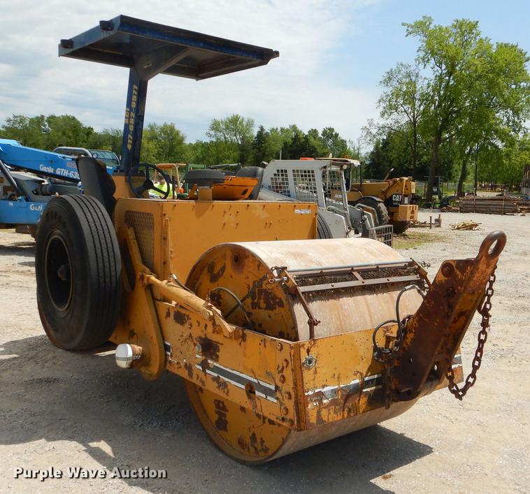 image for item FH9464 1996 Ferguson 46A double drum roller