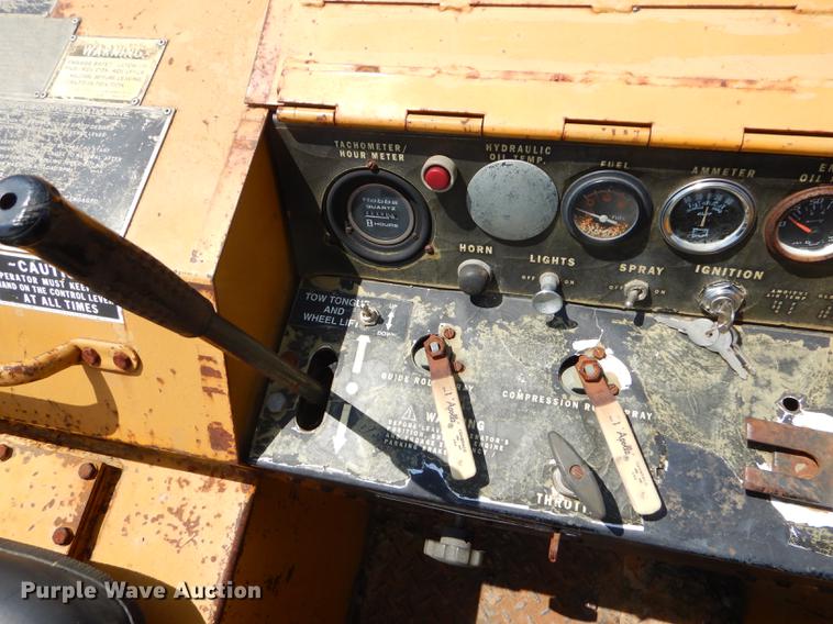 image for item FH9464 1996 Ferguson 46A double drum roller