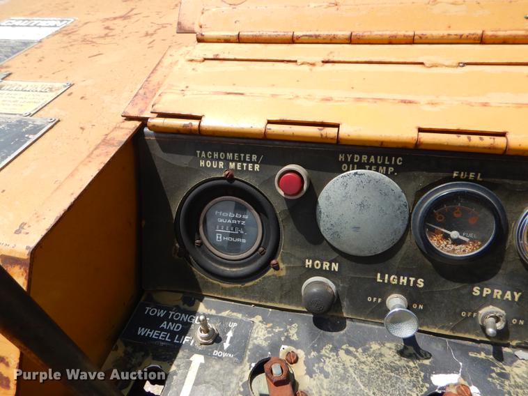 image for item FH9464 1996 Ferguson 46A double drum roller