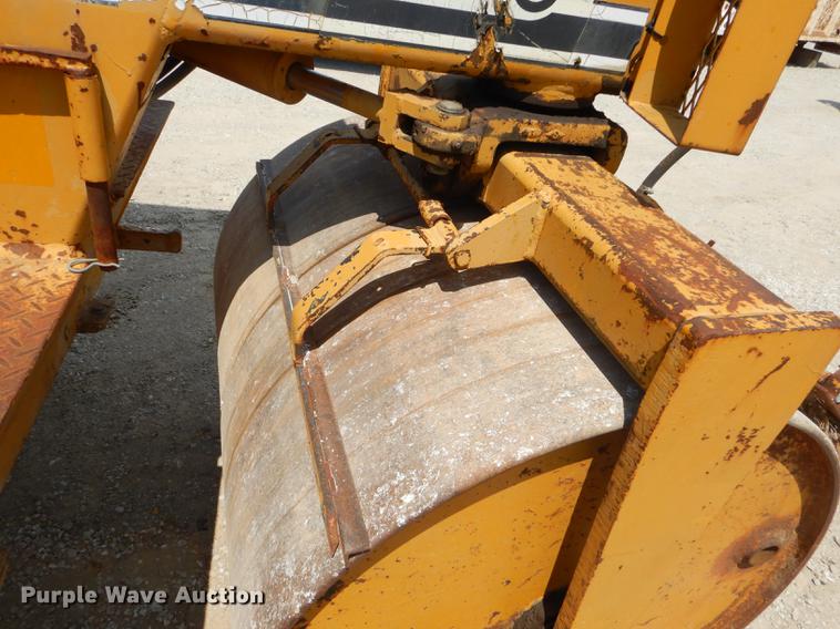 image for item FH9464 1996 Ferguson 46A double drum roller