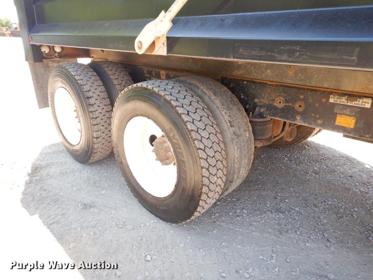 image for item FH9494 1994 Kenworth T800 dump truck