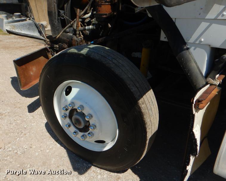 image for item FH9494 1994 Kenworth T800 dump truck