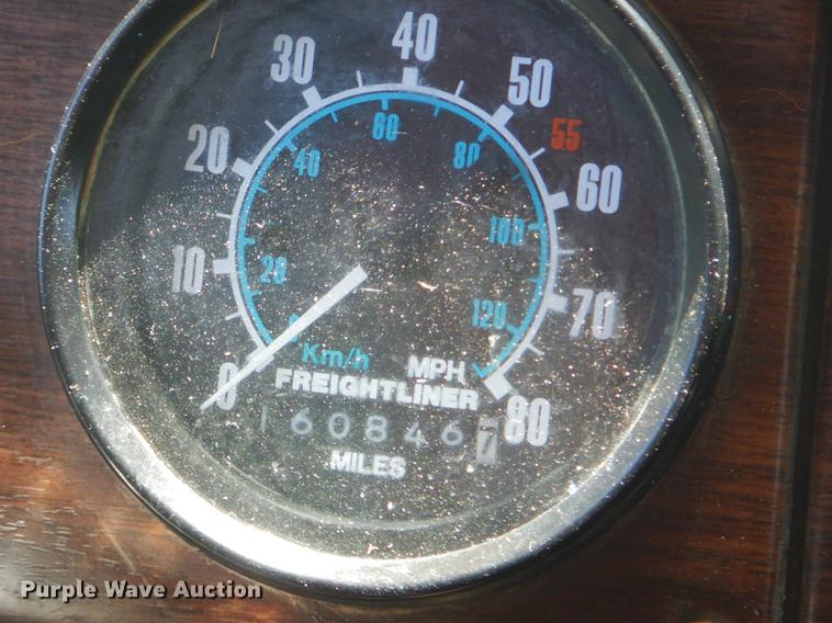 image for item FH9495 1988 Freightliner FLC dump truck