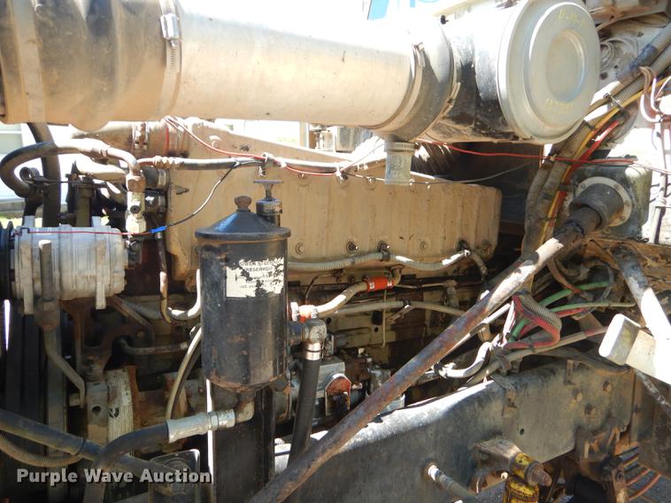 image for item FH9495 1988 Freightliner FLC dump truck