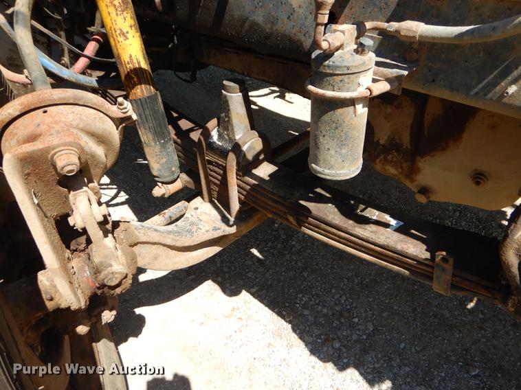 image for item FH9495 1988 Freightliner FLC dump truck