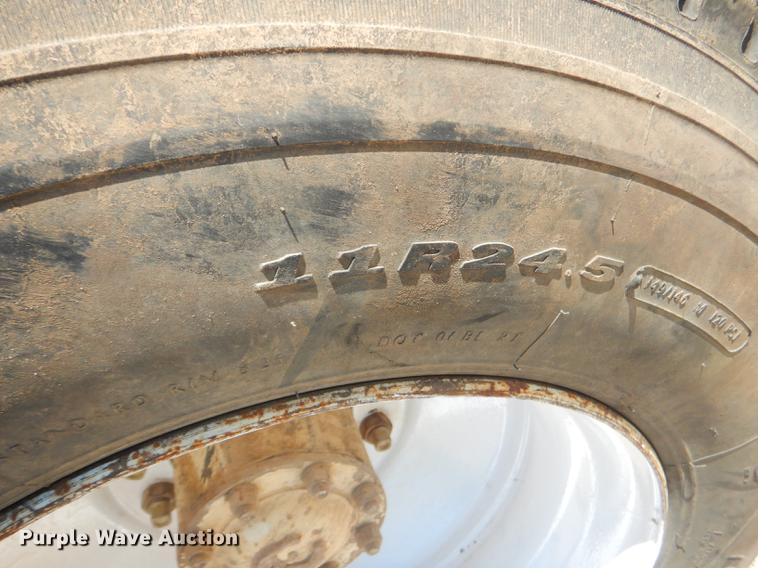 image for item FH9495 1988 Freightliner FLC dump truck