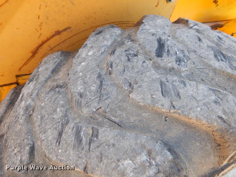 image for item FH9497 1998 John Deere 7775 skid steer