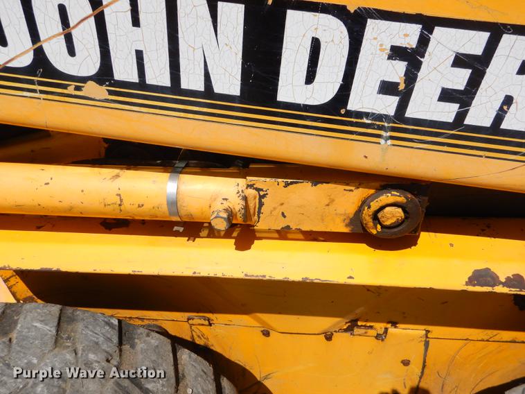 image for item FH9497 1998 John Deere 7775 skid steer