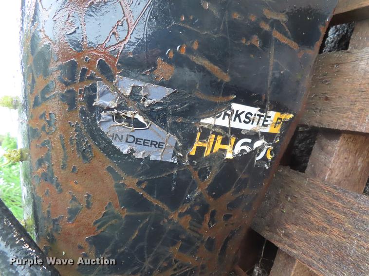 image for item FJ9121 John Deere HH60 breaker