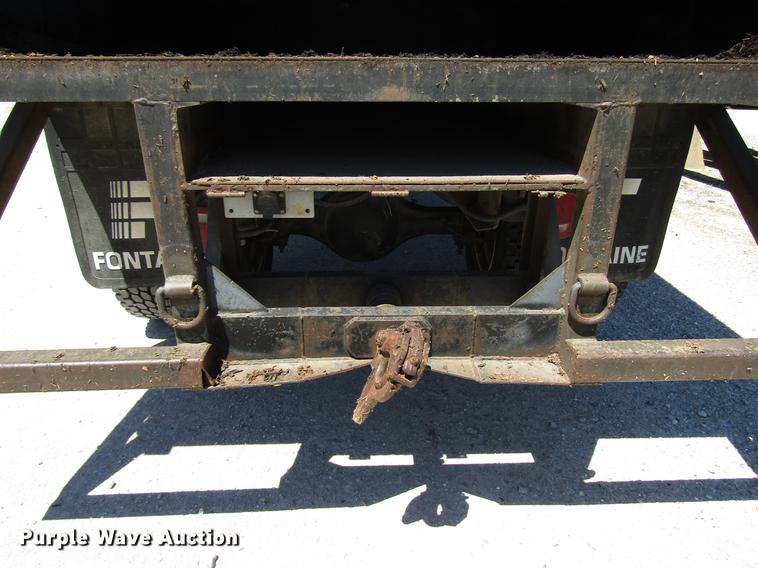image for item FJ9677 1995 International 4700 chipper truck