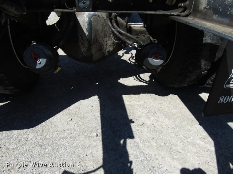 image for item FJ9680 2008 International 7400 truck cab and chassis