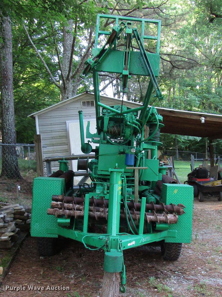 image for item FJ9681 1985 CME 45C drilling rig trailer