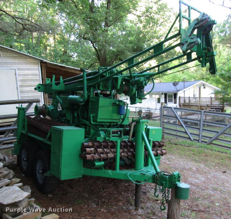 image for item FJ9681 1985 CME 45C drilling rig trailer