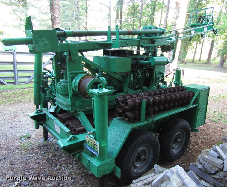 image for item FJ9681 1985 CME 45C drilling rig trailer