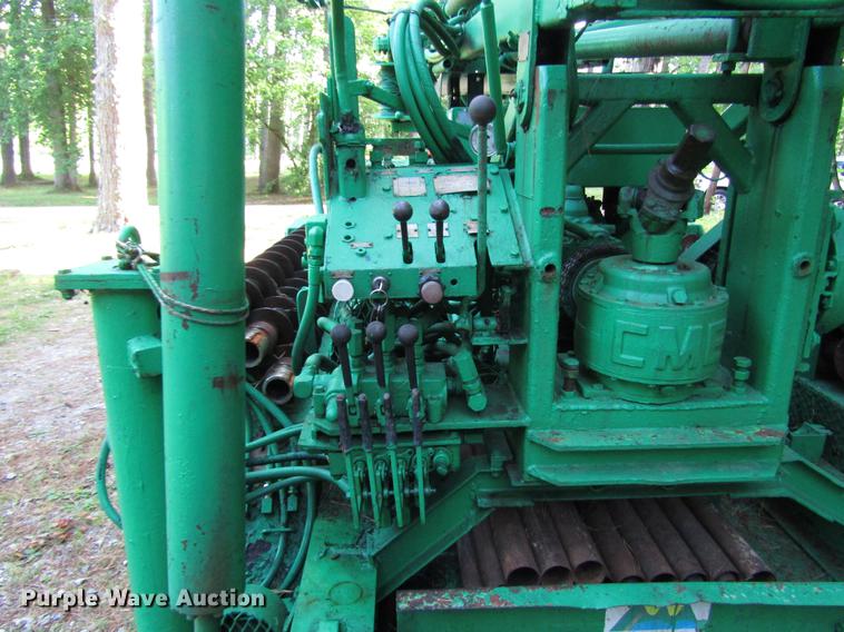 image for item FJ9681 1985 CME 45C drilling rig trailer