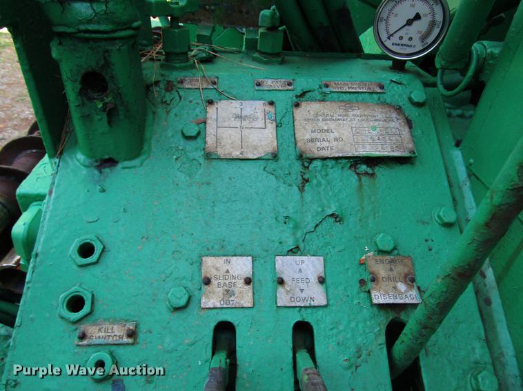 image for item FJ9681 1985 CME 45C drilling rig trailer