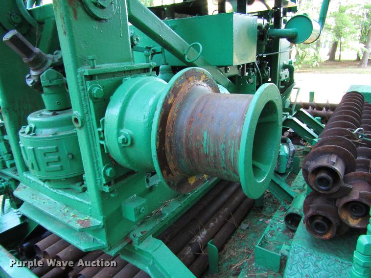 image for item FJ9681 1985 CME 45C drilling rig trailer