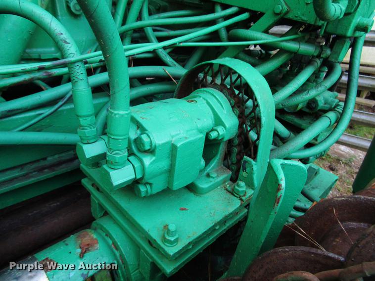 image for item FJ9681 1985 CME 45C drilling rig trailer