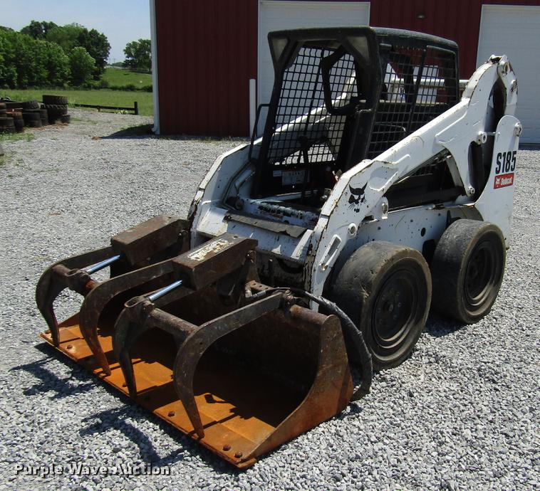 image for item FJ9682 2012 Bobcat S185 skid steer