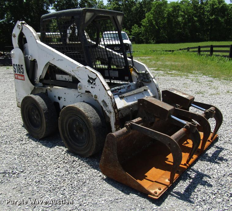 image for item FJ9682 2012 Bobcat S185 skid steer