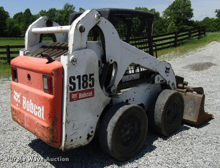 image for item FJ9682 2012 Bobcat S185 skid steer