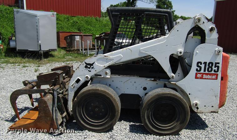 image for item FJ9682 2012 Bobcat S185 skid steer